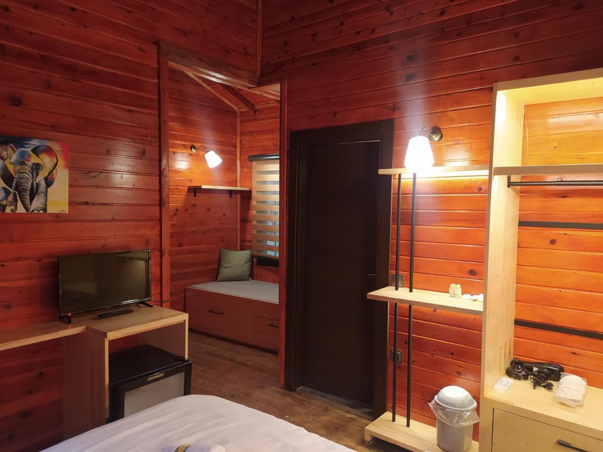 Babylontown Otel Olympos Bagian luar foto